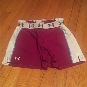 Under Armour maroon heat gear shorts