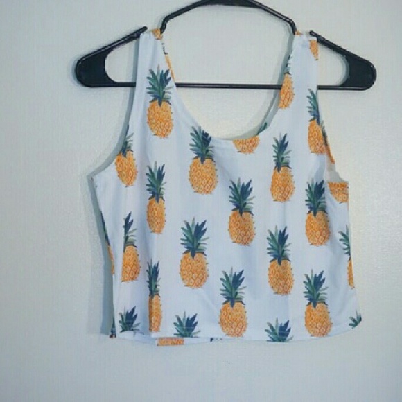 Pineapple croptop - Picture 2 of 2