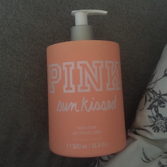 PINK sunkissed lotion