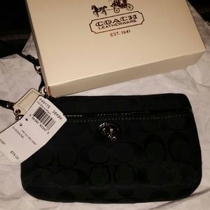 Coach medium wristlet