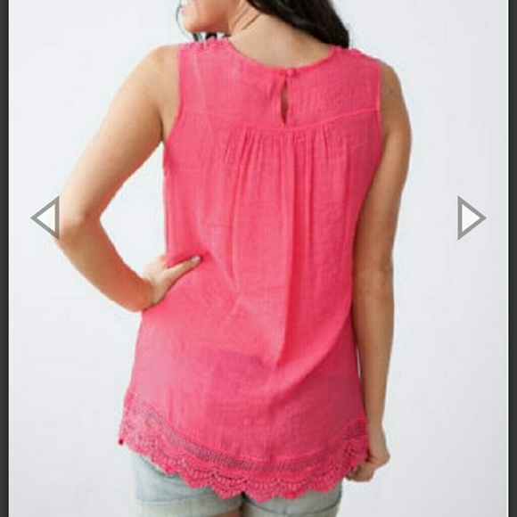 Pink top - Picture 7 of 7