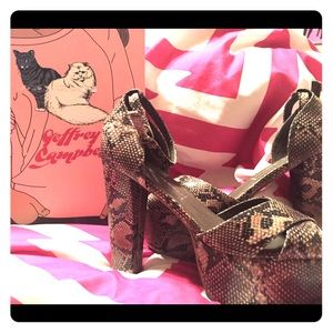 Jeffrey Campbell "Carmen" Snake Platform