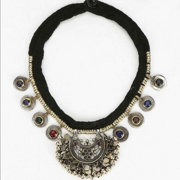 Urban outfitters necklace