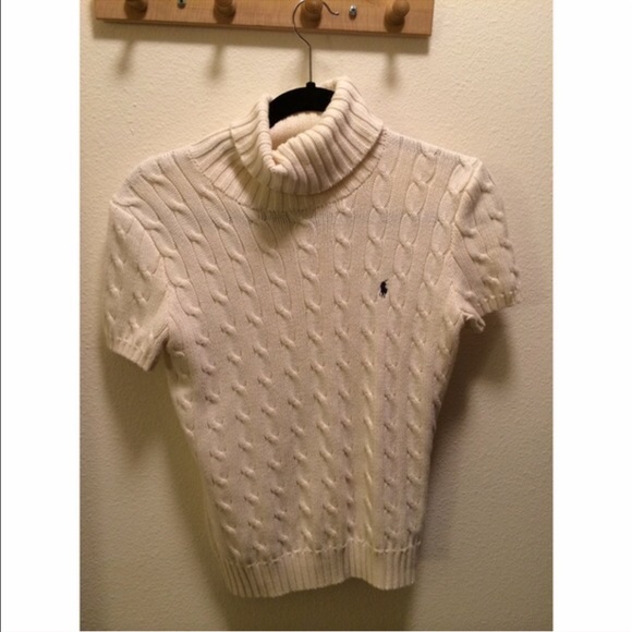 Polo cream turtle neck