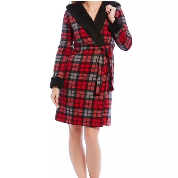 NWT UGGS AUSTRALIA RED BLK HOODED PLAID ROBE