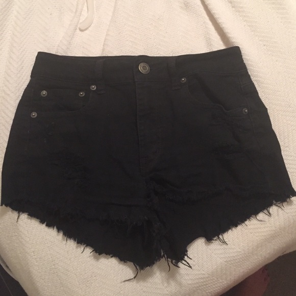 black festival shorts