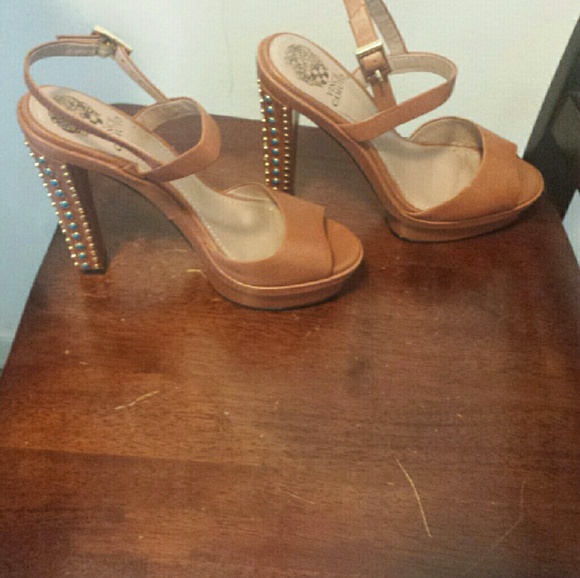 Platform Sandals - Picture 2 of 3