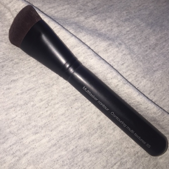 Sephora multitasker brush