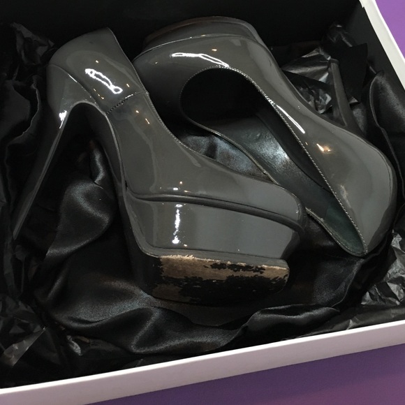 Yes Saint Laurent Pump Shoes - Picture 3 of 4