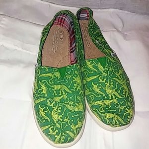 Toms Greens Dinosaur Prints Shoes