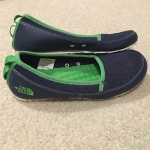 North Face slip ons