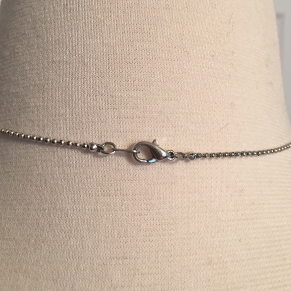 3/$25 🌟 Rhinestone Snowflake Necklace - Picture 3 of 3