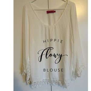 💘💘NWOT NEVER WORN💘💘 Peasant Flowy Blouse