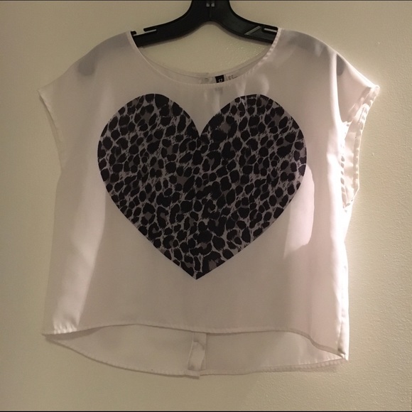 Cute Cropped Leopard Heart Print T shirt
