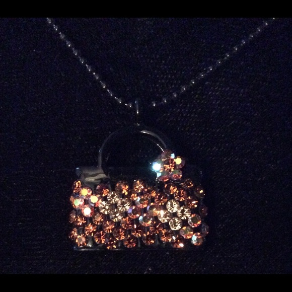 purse shaped necklace! 💍💍💍💍