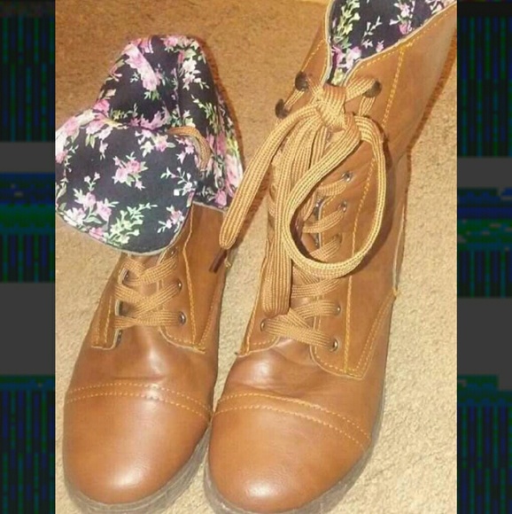 Brown boots. With a pretty floral inner lining.