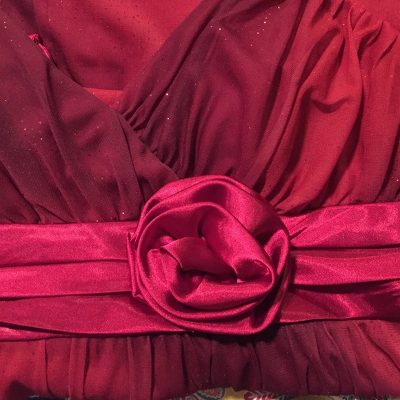 Sparkly Red Formal Dress - Picture 4 of 4