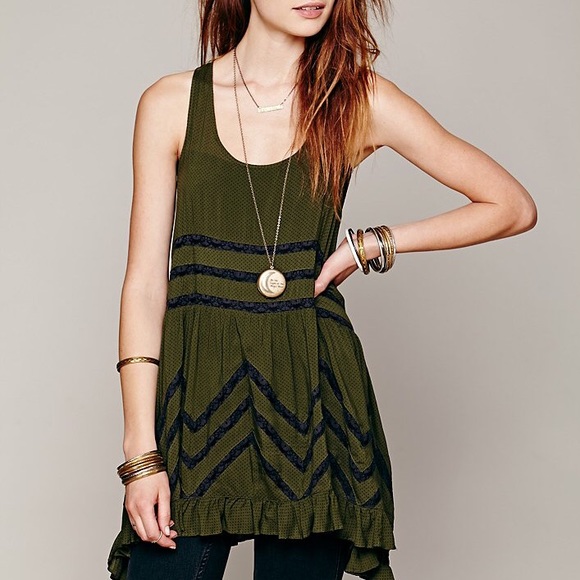 ❌SOLD❌ Free People Voile & Lace trapeze slip