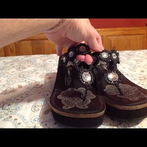 Skechers wedge sandals