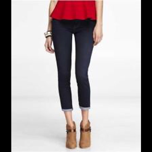 Express Mia Extreme Stretch Mid Rise Cropped