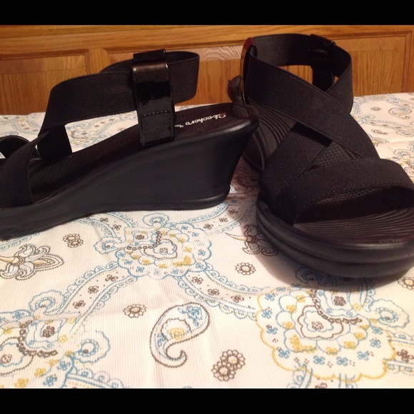 Black Sandal Wedges
