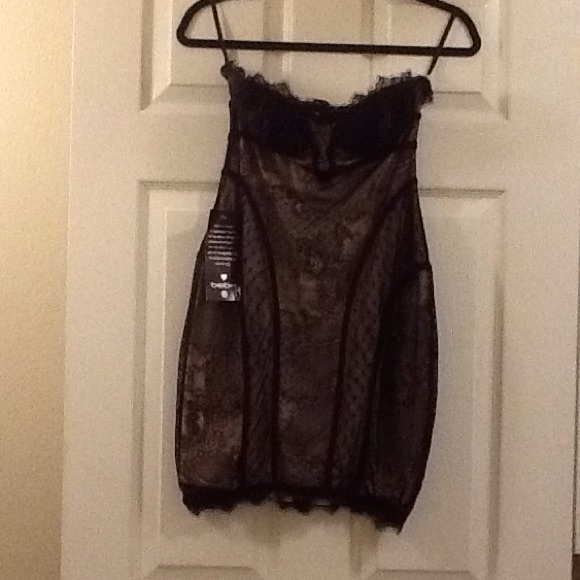 BNWT Bebe sexy strapless dress