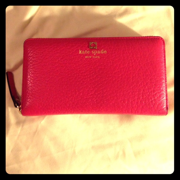 Kate Spade pink wallet