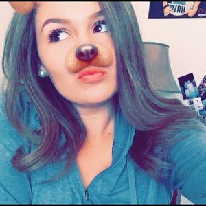 Meet your Posher, Kaylee