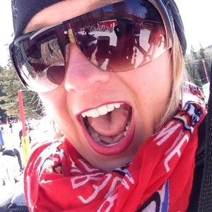 Meet your Posher, Deanna