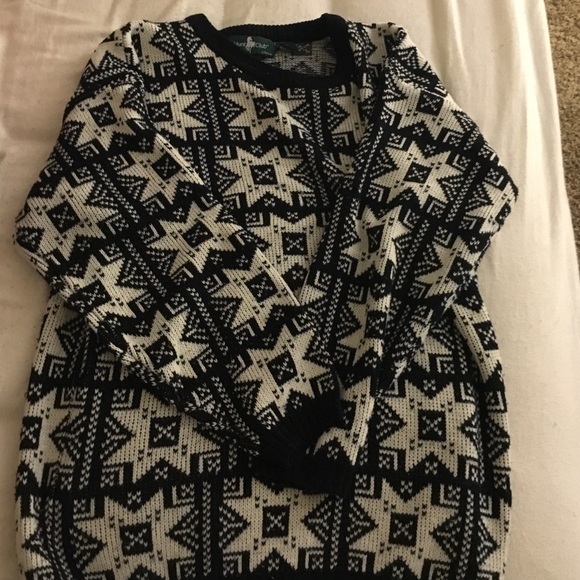 Sweater - Picture 2 of 3