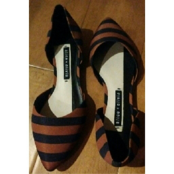 NWOB Alice + Olivia striped flats