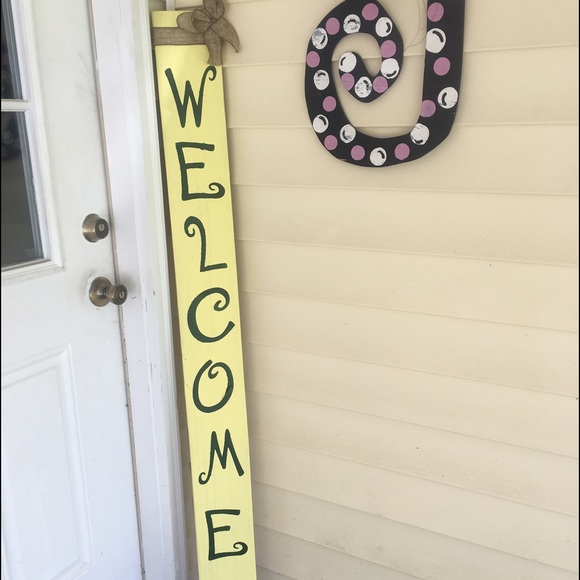 Wooden signs - Picture 2 of 4