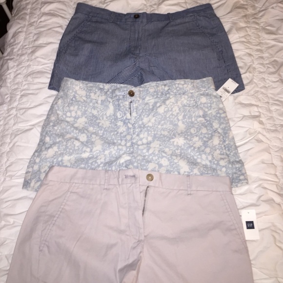 Three pairs of size 6 Gap Shorts!!