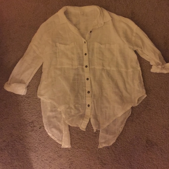 White button up split back top