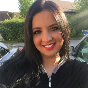 Meet your Posher, Selma