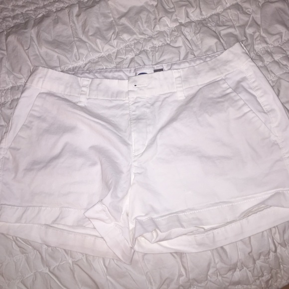 One pair of size 8 white old navy shorts!