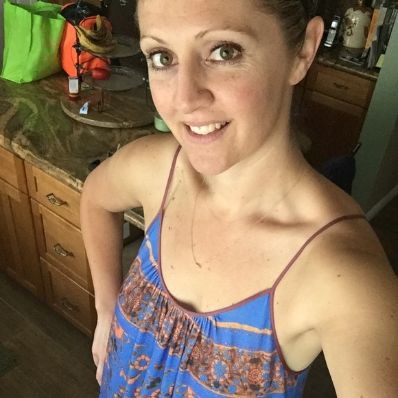Meet your Posher, Nicole
