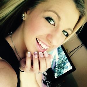 Meet your Posher, Karina