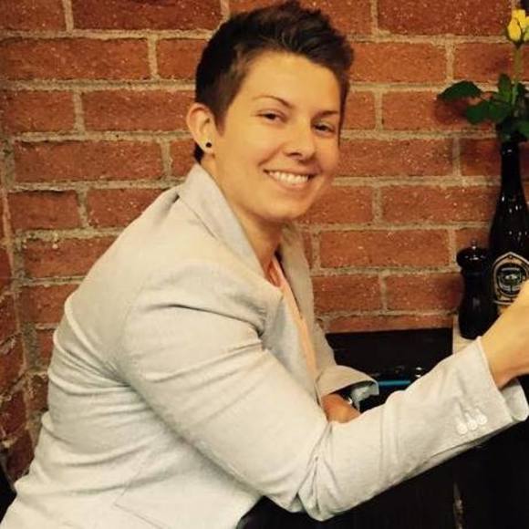 Meet your Posher, Rebecca