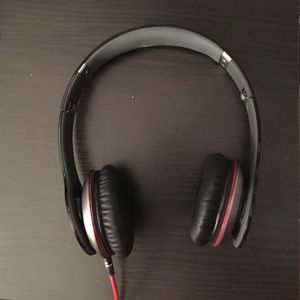 Beats by Dr. Dre Solo