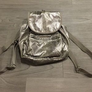 Le sport sac back pack