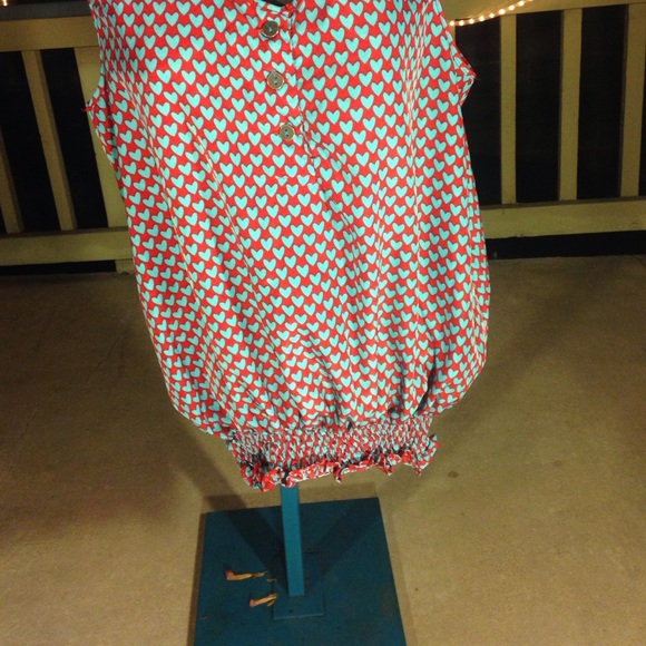 Zarey ❤️Heart💙 top - Picture 3 of 4