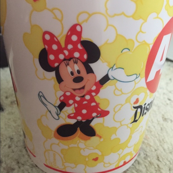 Disneyland A&P Souvenir Popcorn Bucket. - Picture 2 of 4