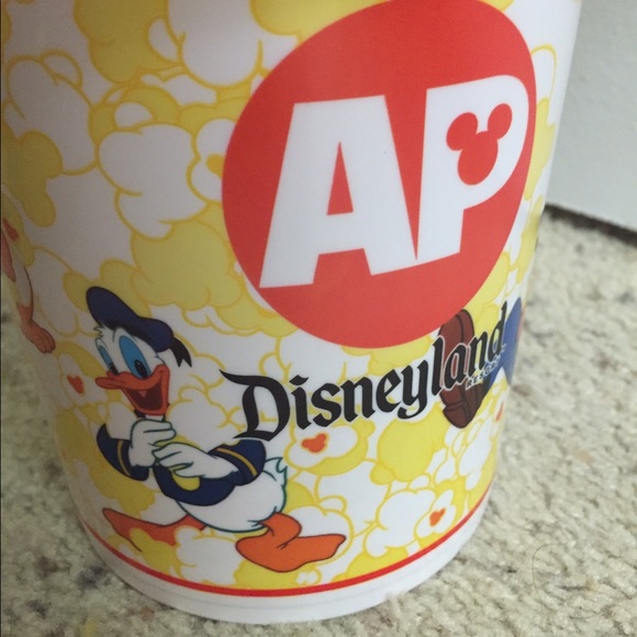Disneyland A&P Souvenir Popcorn Bucket. - Picture 3 of 4