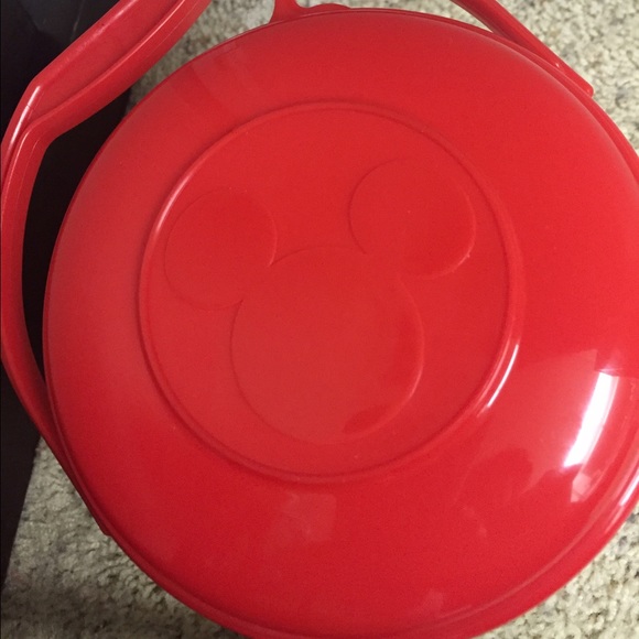 Disneyland A&P Souvenir Popcorn Bucket. - Picture 4 of 4