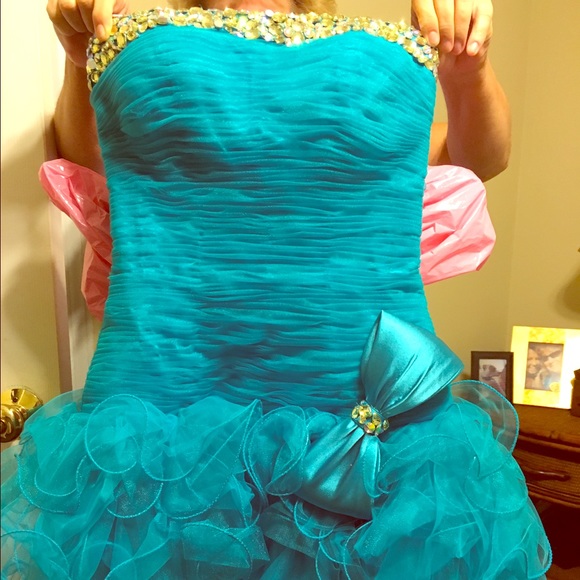 Prom dress