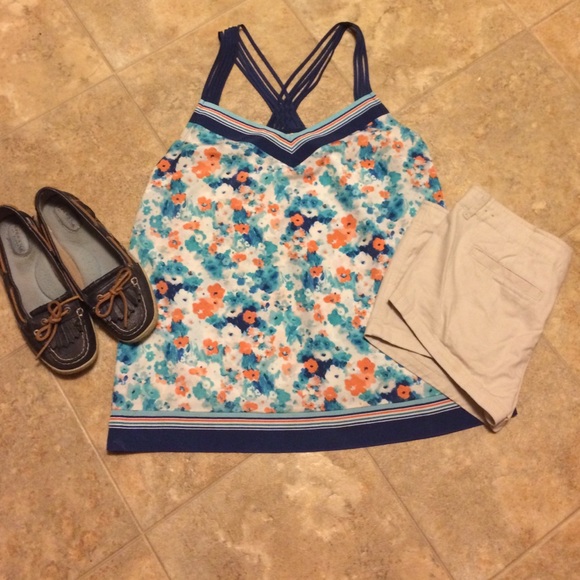 Hold!! NWOT LC Lauren Conrad floral blouse/tank