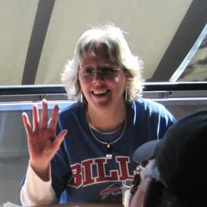 Meet your Posher, Elizabeth