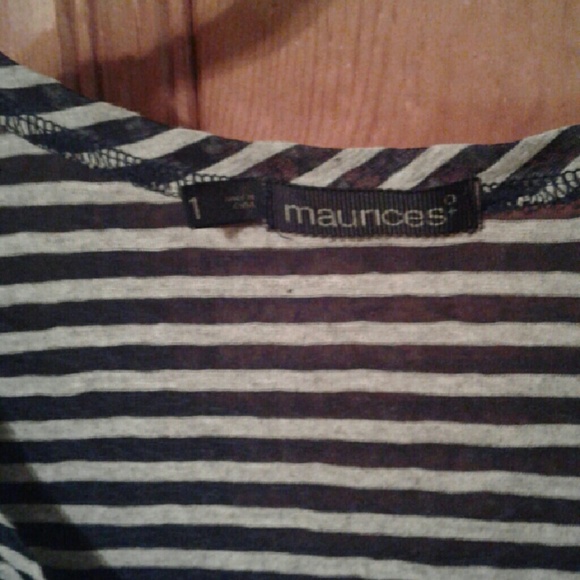 Maurices loose fitting top - Picture 2 of 3