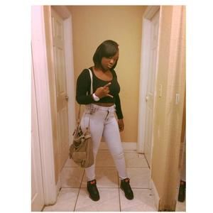 Meet your Posher, Diana